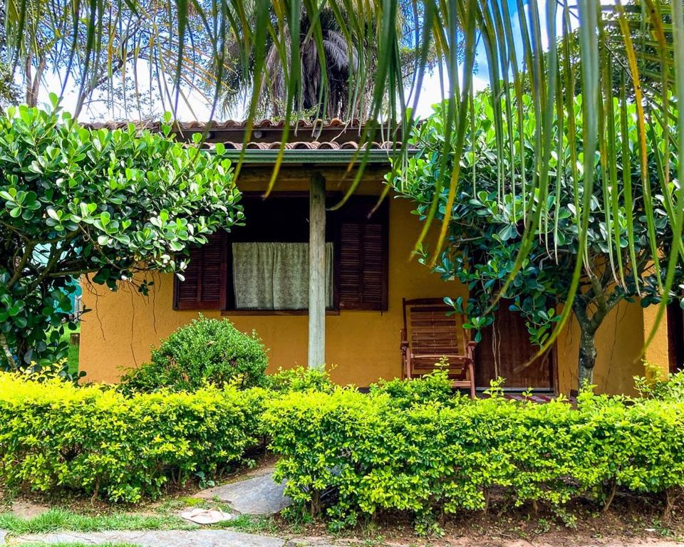 quarto-duplo-vista-jardim